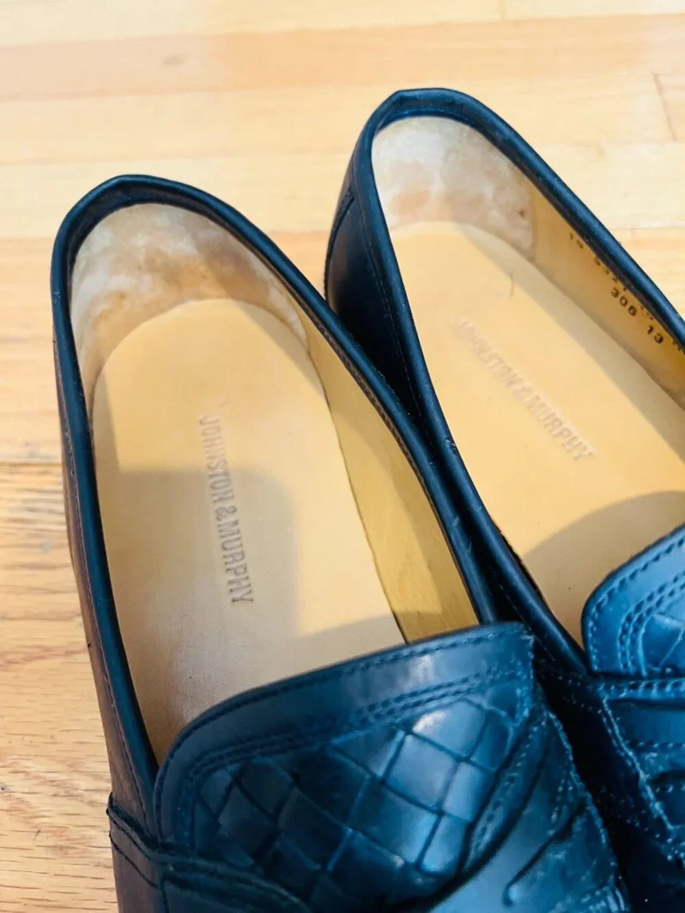 Johnston & Murphy Basket Weave Tassel Loafers Size 10 M